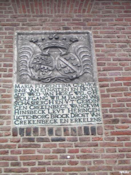 Schlußstein in der Vorburg